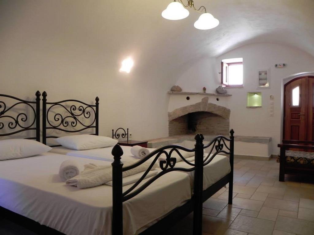 Appartamento Kapetan Manwlis Kato Khora Esterno foto