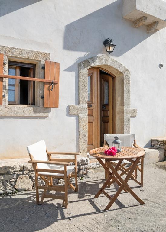 Appartamento Kapetan Manwlis Kato Khora Esterno foto